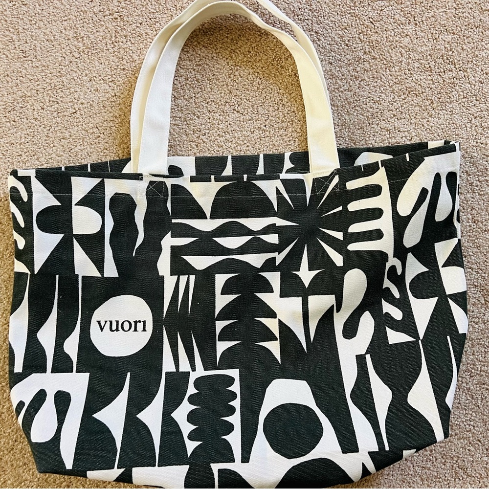 NEW Vuori dark gray and White Tote Bag